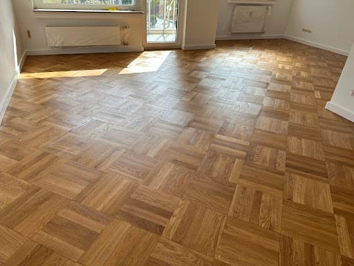 Boden & Handwerk Schneider - Parkett, Parkettschleifen, Laminat, Vinyl etc. — Kundenfoto