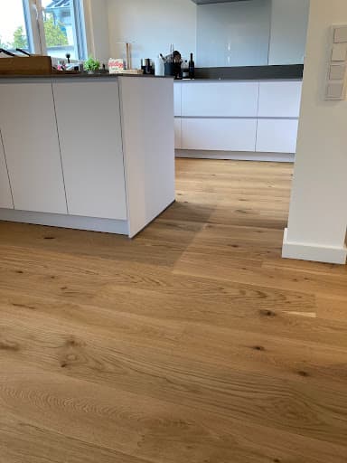 Parkett Interfloor GmbH | Parkett & Bodenbelagarbeiten | Terminvereinbarung erbeten. Danke! — Kundenfoto