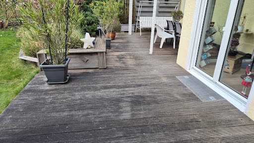 RelaxDesign-Koeln Parkettverlegung Parkettsanierung Holztreppensanierung Fugenlose Microzement Böden Wände Köln — Kundenfoto
