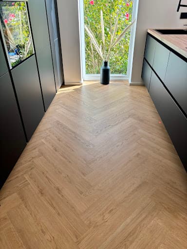Parkett Interfloor GmbH | Parkett & Bodenbelagarbeiten | Terminvereinbarung erbeten. Danke! — Kundenfoto